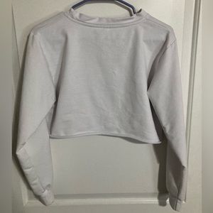KYERIVS White Long Sleeve Crop Top, Size M